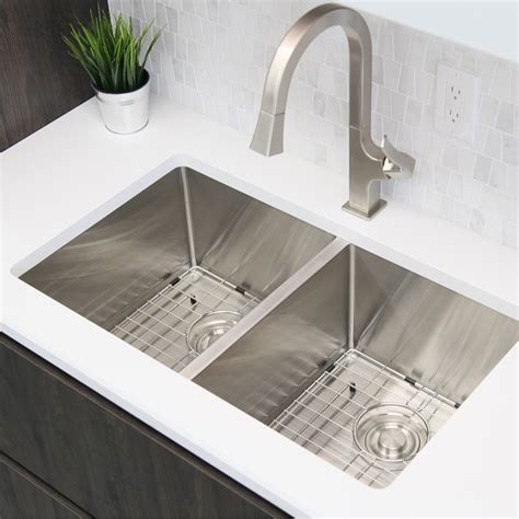 stainless steel sinks for 30 base cabinet|30 stainless steel undermount sink.